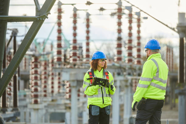 Best Commercial Electrician Services  in Medina, MN